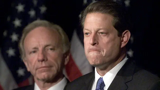 Al Gore (midig)