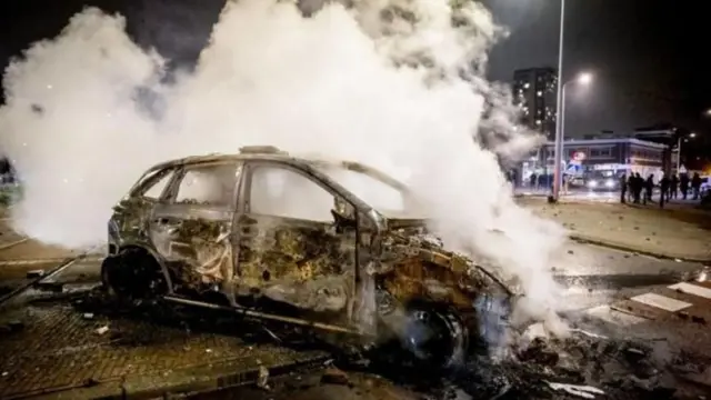 ኣብቲ ናዕቢ ካብ መንጐ ዝተቓጸላ መካይን ፖሊስ 