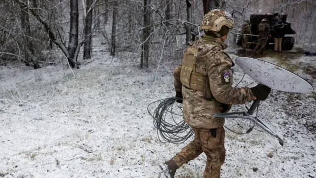 ရှေ့တန်းမှာ စတားလင့် အပေါ် အားထားနေရ