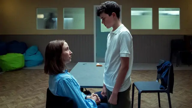 Erin Doherty y Owen Cooper en uno de los momentos más tensos de Adolescencia.