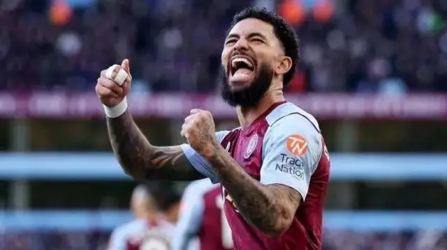 Douglas Luiz 