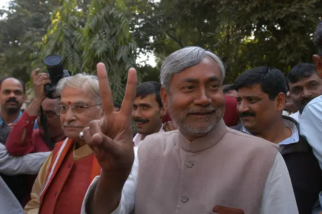 नीतीश और मुरली मनोहर जोशी