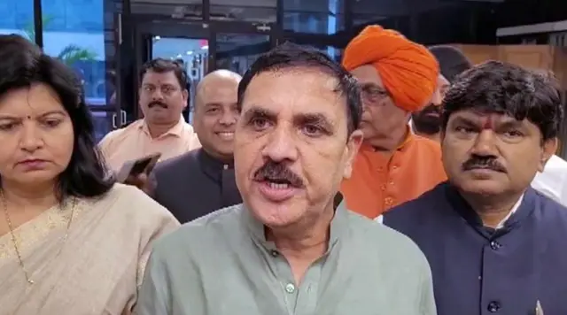 ఎథిక్స్ కమిటీ అధ్యక్షుడు వినోద్ కుమార్ సోంకర్