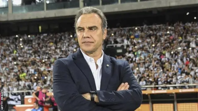 Lasarte avait été nommé entraîneur d'Al Ahly en décembre 2018.