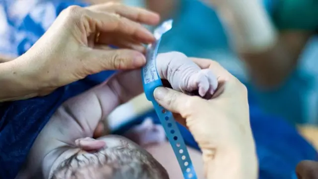 नवजात शिशु