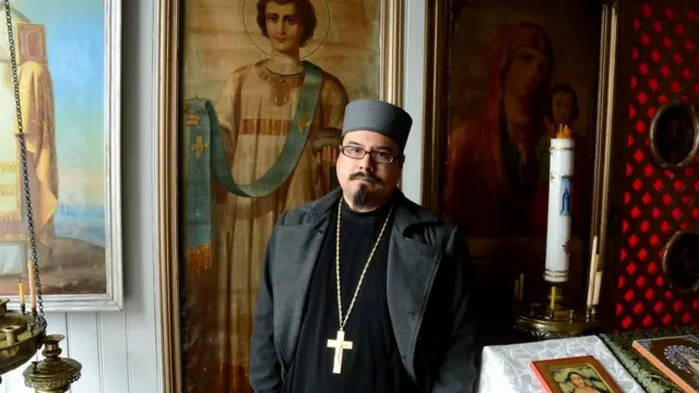 Настоятель храма