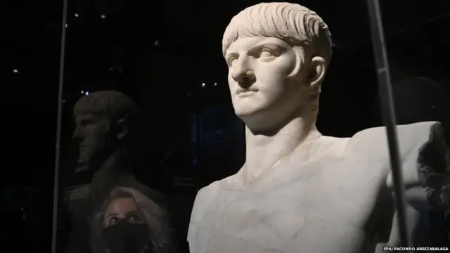 ਨੀਰੋ ਦਾ ਬੁੱਤ