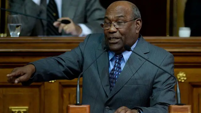 Aristóbulo Istúriz