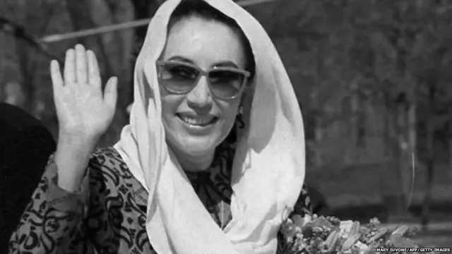 बेनज़ीर भुट्टो, पाकिस्तान