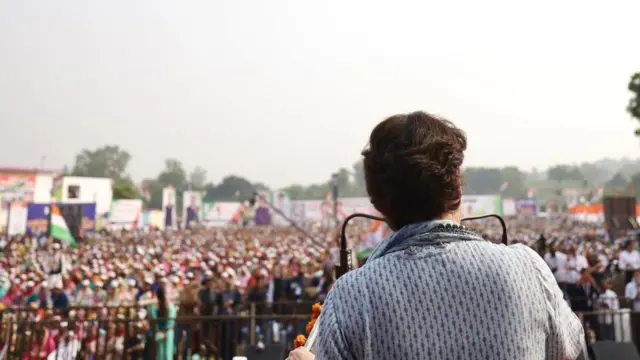 प्रियंका गांधी