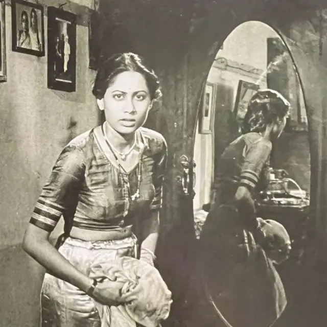 स्मिता पाटील