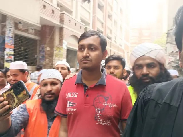 মুক্তির পর মোস্তফা আসিফ অর্ণব