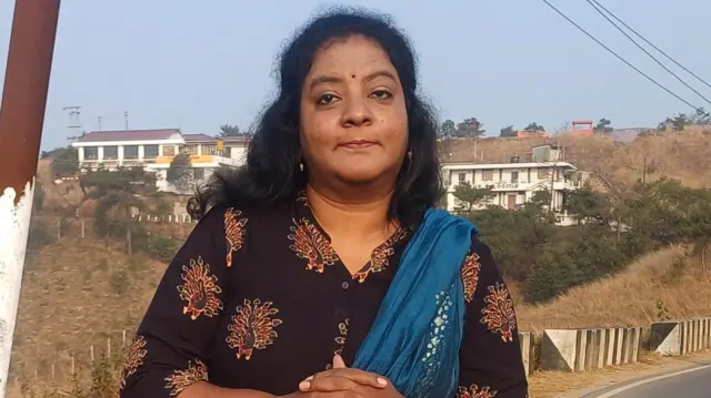 கவின்மலர் 