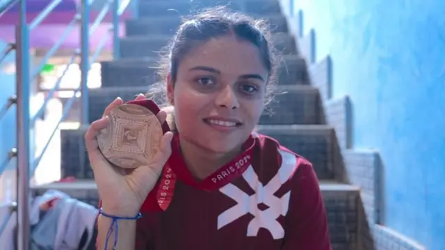 सिमरन शर्मा