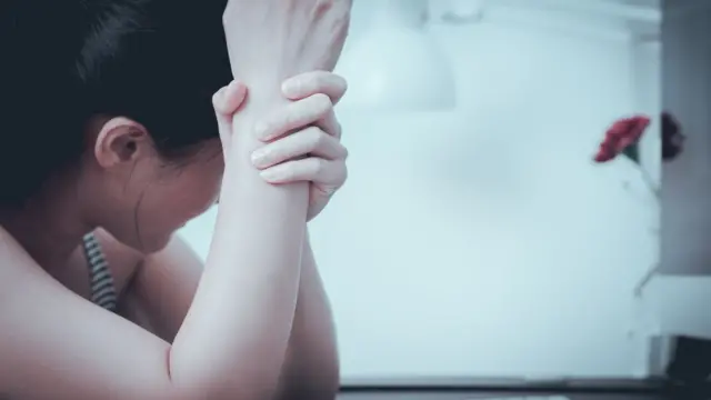 आत्महत्या