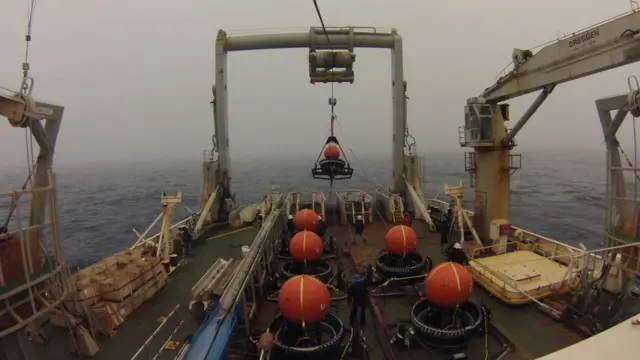 Los equipos detectan posibles explosiones nucleares en el mar