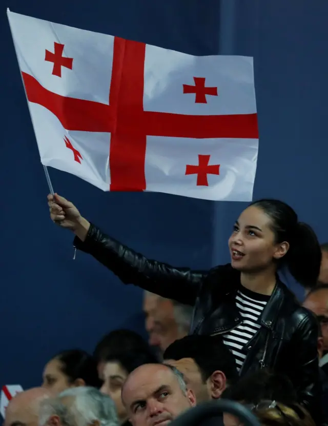 Митинг в поддержку правящей партии