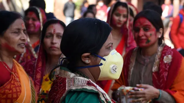 होली