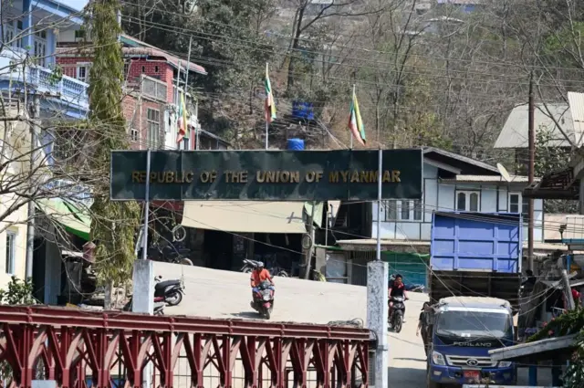မြန်မာ-အိန္ဒိယနယ်စပ်