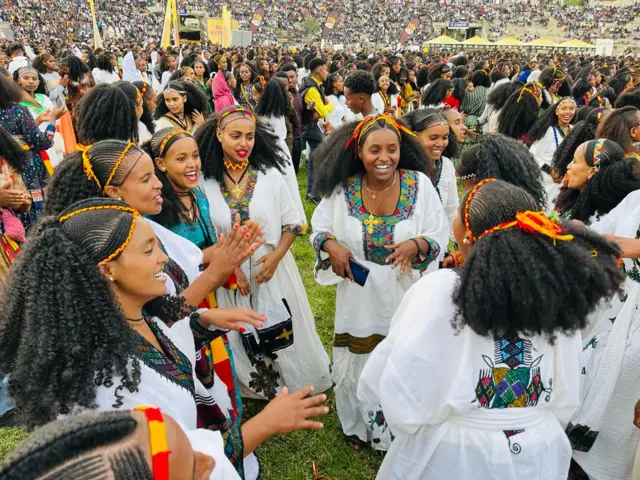 ሎሚ በዓል ኣሸንዳ እዚ ዓመት ኣብ ስታድየም መቐለ (ባሎኒ) ብድምቀት ተኸቢሩ