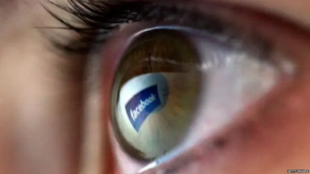 सोशल मीडिया