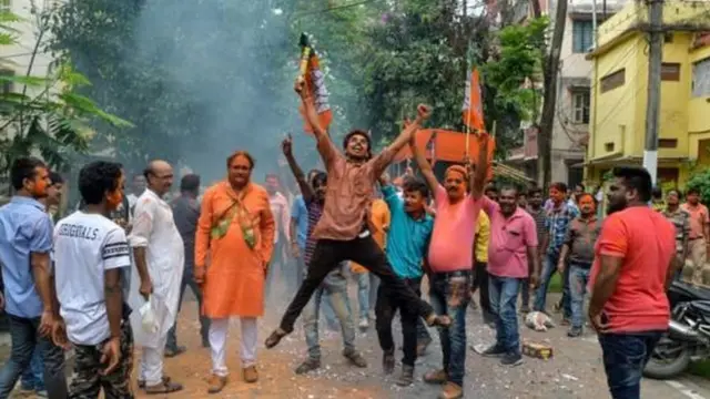 தேர்தல் முடிவுகள் 2019: பா.ஜ.கவினர் உற்சாக கொண்டாட்டம்