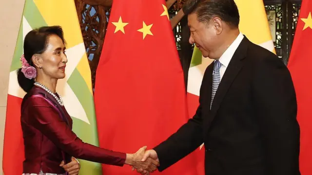 တရုတ်သမ္မတ ရှီကျင့်ဖျင်ဟာ မြန်မာနိုင်ငံကို ဇန်နဝါရီ ၁၇ နဲ့ ၁၈ မှာ လာရောက်ဖို့ရှိ