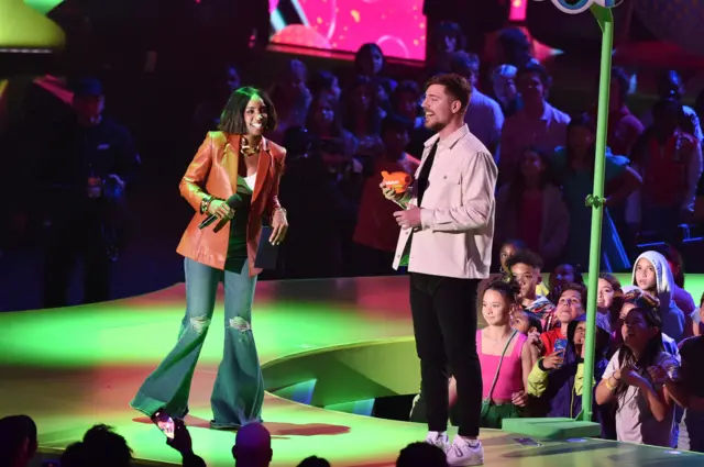 MrBeast, oo ku guulaysta abaal marinta Youtuber-ka logu jecel yahay: