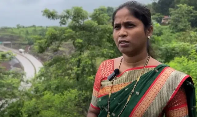 सरपंच गायत्री जोगळे