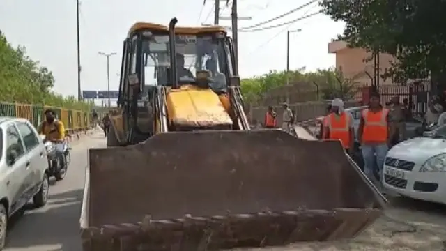 बुलडोज़र