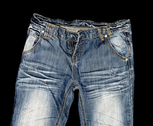 jeans surrados