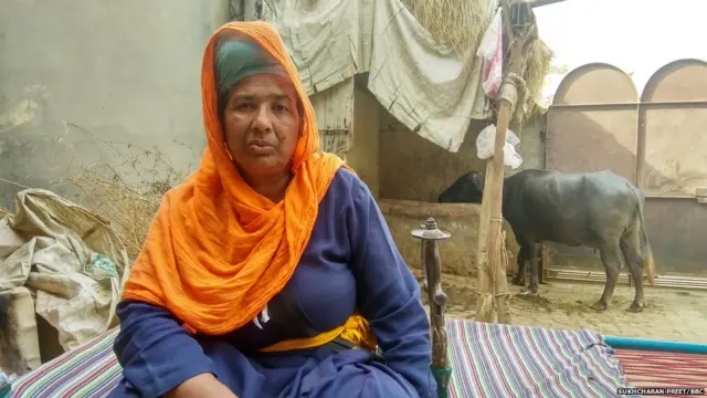 ਜ਼ਮੀਨ ਲਈ ਸੰਘਰਸ਼ ਕਰਦੀਆਂ ਔਰਤਾਂ