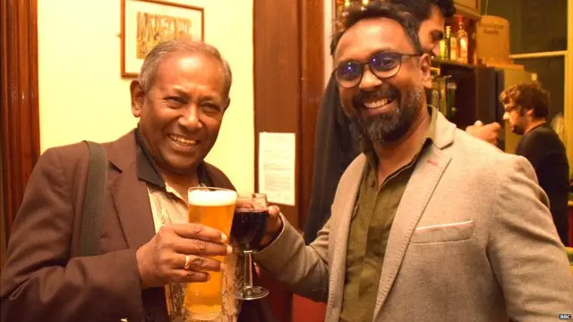 කුහන් (වමේ) සහ උදාන්