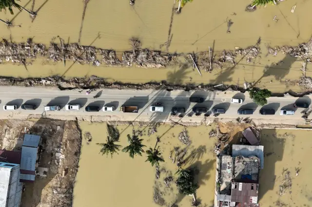Aceh Tamiang, Kuala Simpang, aceh, banjir sumatra