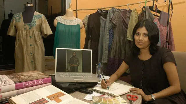 பேஷன் டிசைனர் ஆவது எப்படி?