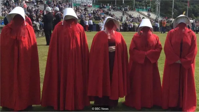 Damızlık Kızın Öyküsü