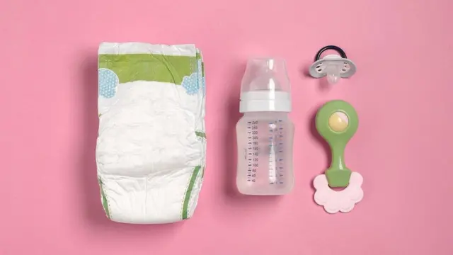 أدوات للأطفال حديثي الولادة