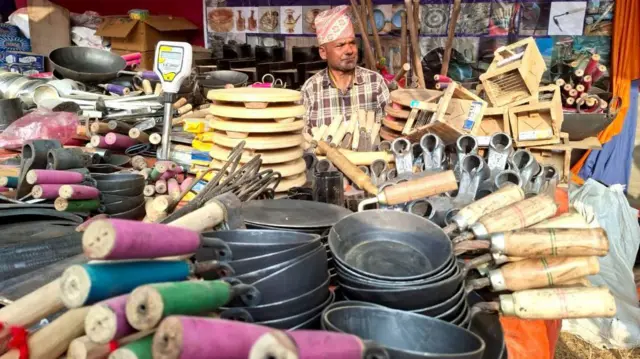 चल सम्पत्ति धितो 