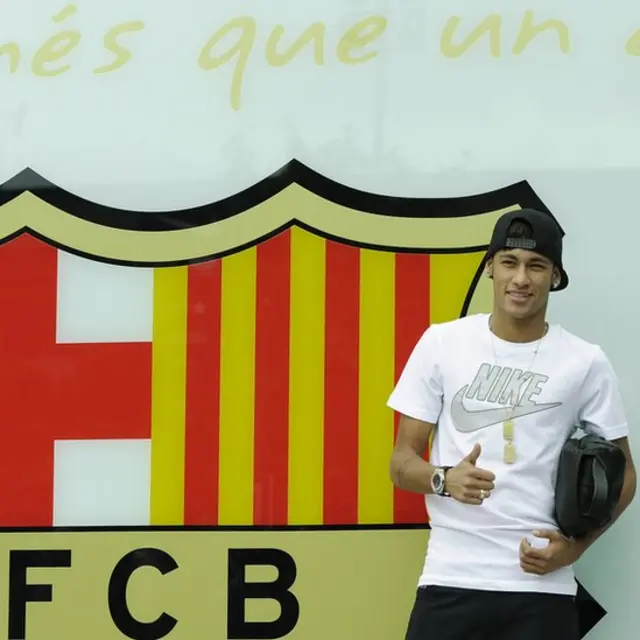 Neymar presentado por el Barcelona en 2013.