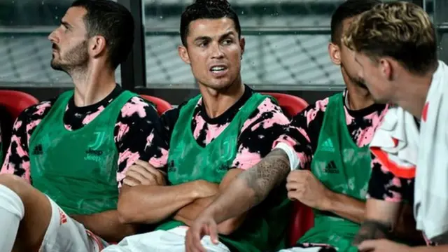 Cristiano Ronaldo on the bench