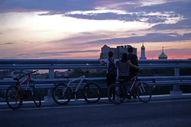 "Остановка"