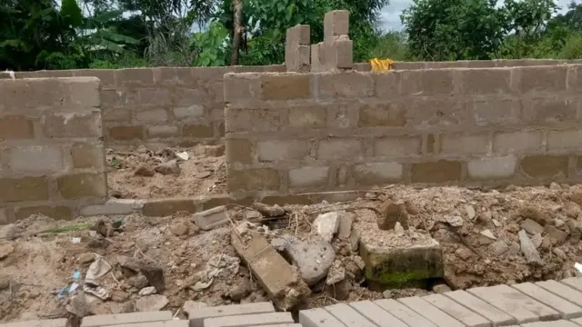 ụlọ ọhụrụ a na-arụrụ Nnennaya Okoriano