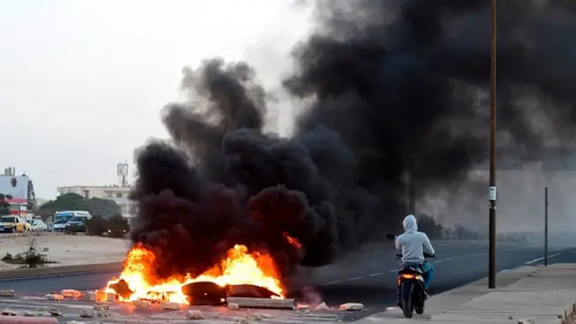 En 2012, Macky Sall a été élu dans un contexte tendu, avec les violentes manifestations contre la candidature jugée illégale d'Abdoulaye Wade.