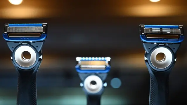 Бритва с подогревом