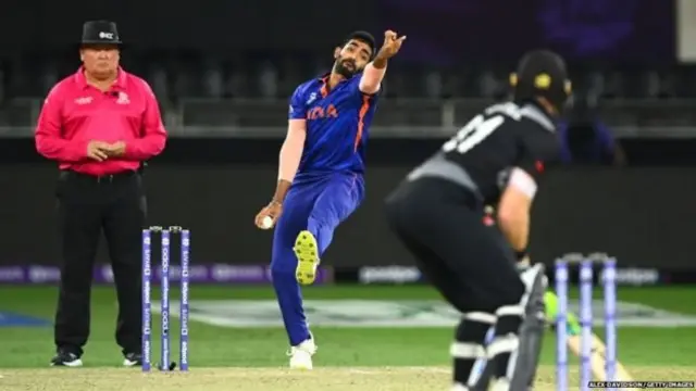 బుమ్రా బౌలింగ్