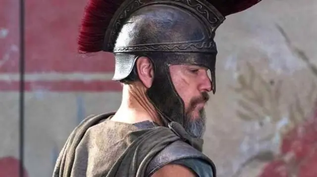 Matt Damon, Christopher Nolan'ın yazıp yapımcılığını ve yönetmenliğini üstlendiği THE ODYSSEY'de Odysseus rolünde.