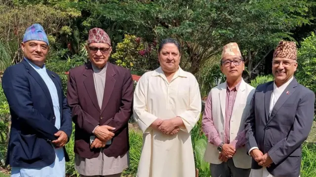 ज्ञानेन्द्र शाहसँग राप्रपा नेताहरू