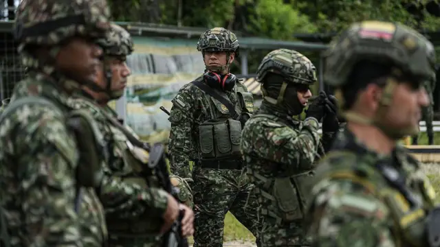 Miembros del ejército colombiano en el departamento del Putumayo, fotografiados en octubre de 2025. 
