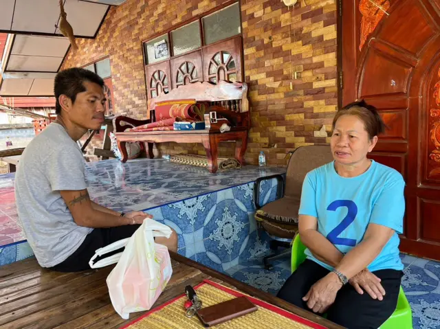 บุดดี และแม่