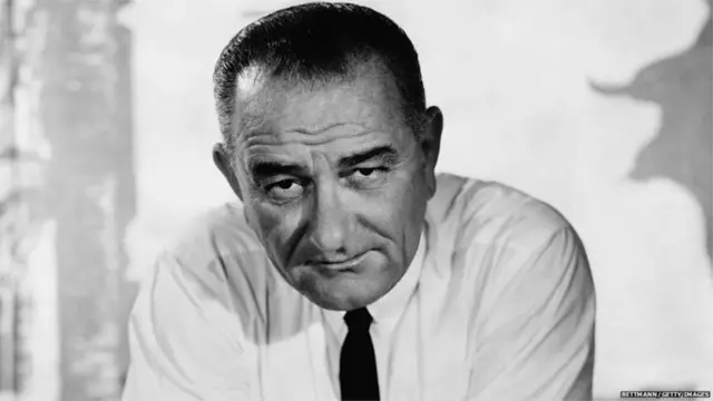 અમેરિકાના તત્કાલીન રાષ્ટ્રપતિ લિંડન જૉનસન